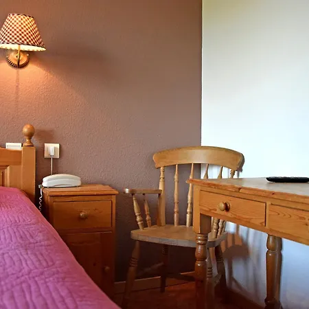 Hotel L'hotel Des Bords De L'ill 2*