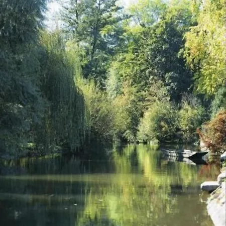 L'hotel Des Bords De L'ill Отель 2*