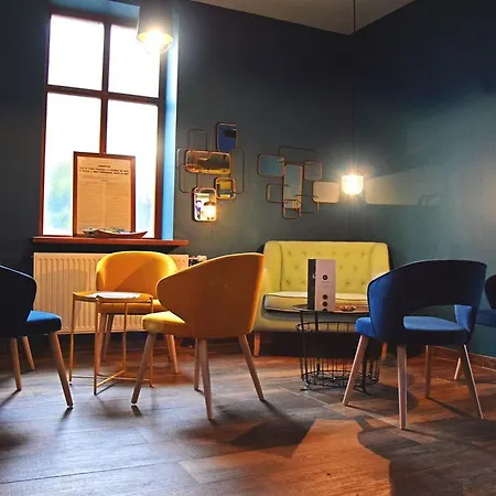 L'hotel Des Bords De L'ill 2* Erstein