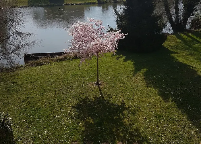 Hotel L'hotel Des Bords De L'ill 2*