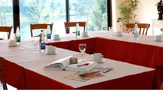 L'hotel Des Bords De L'ill 2* Erstein